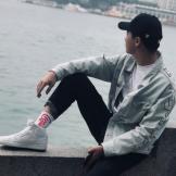 渴时一滴如甘露，醉后添杯不如