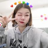 悠******