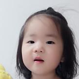 依依